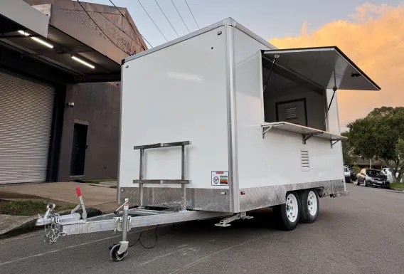 4Meters Fiberglass Trailer Pro